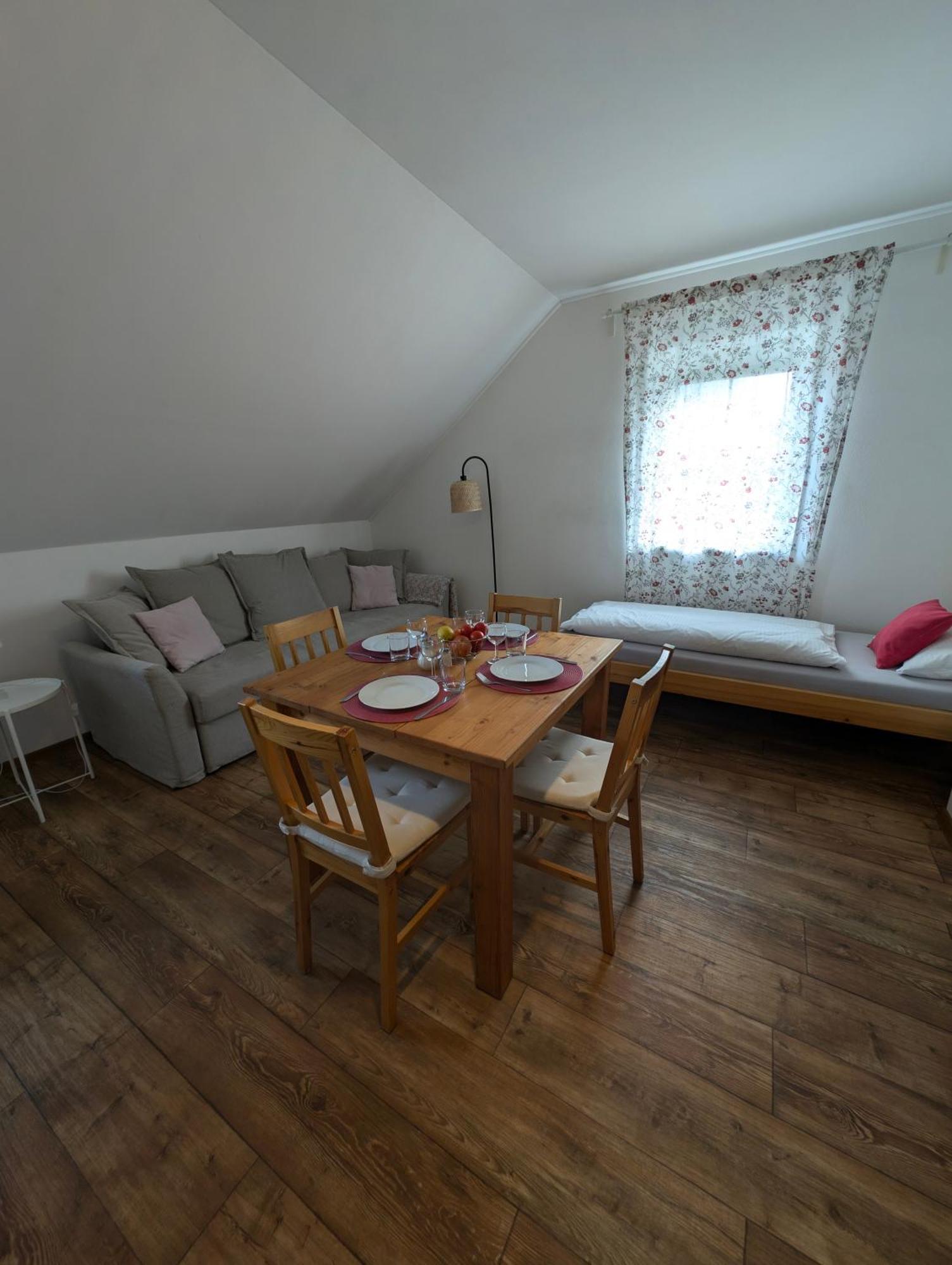 Apartment Brusinka Kasperske Hory Bagian luar foto